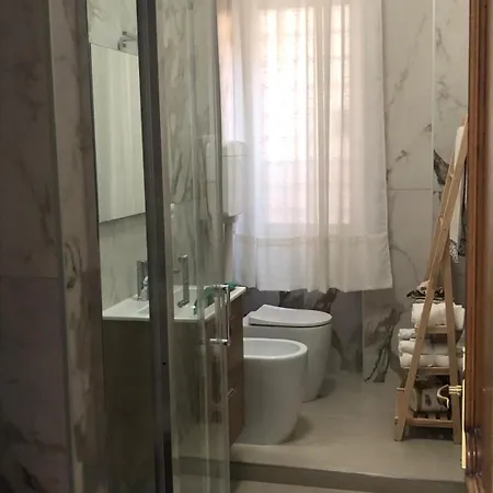 Urban Chic * Νάπολη