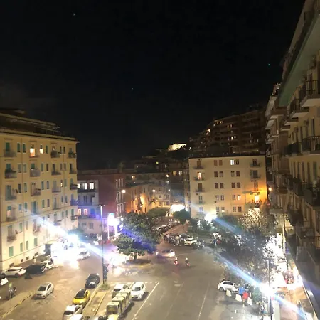 Urban Chic * Νάπολη