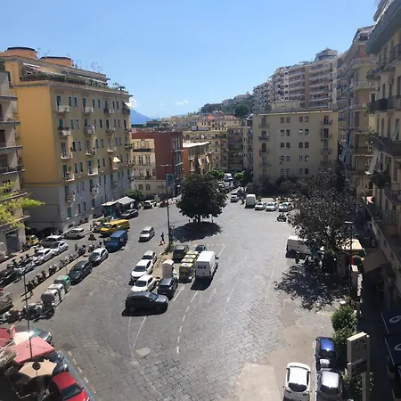 Urban Chic Apartament Neapol